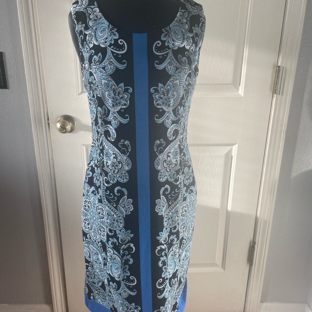 Lands End Blue Paisley Short Sleeved Dress Size 6